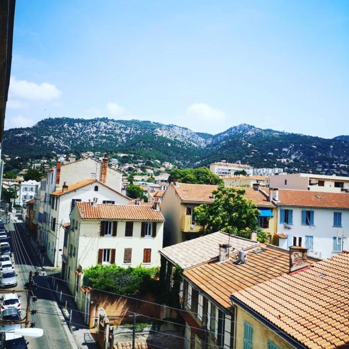 Appartement Proche Centre Ville, Port, Et Mont Faron Toulon Exterior photo